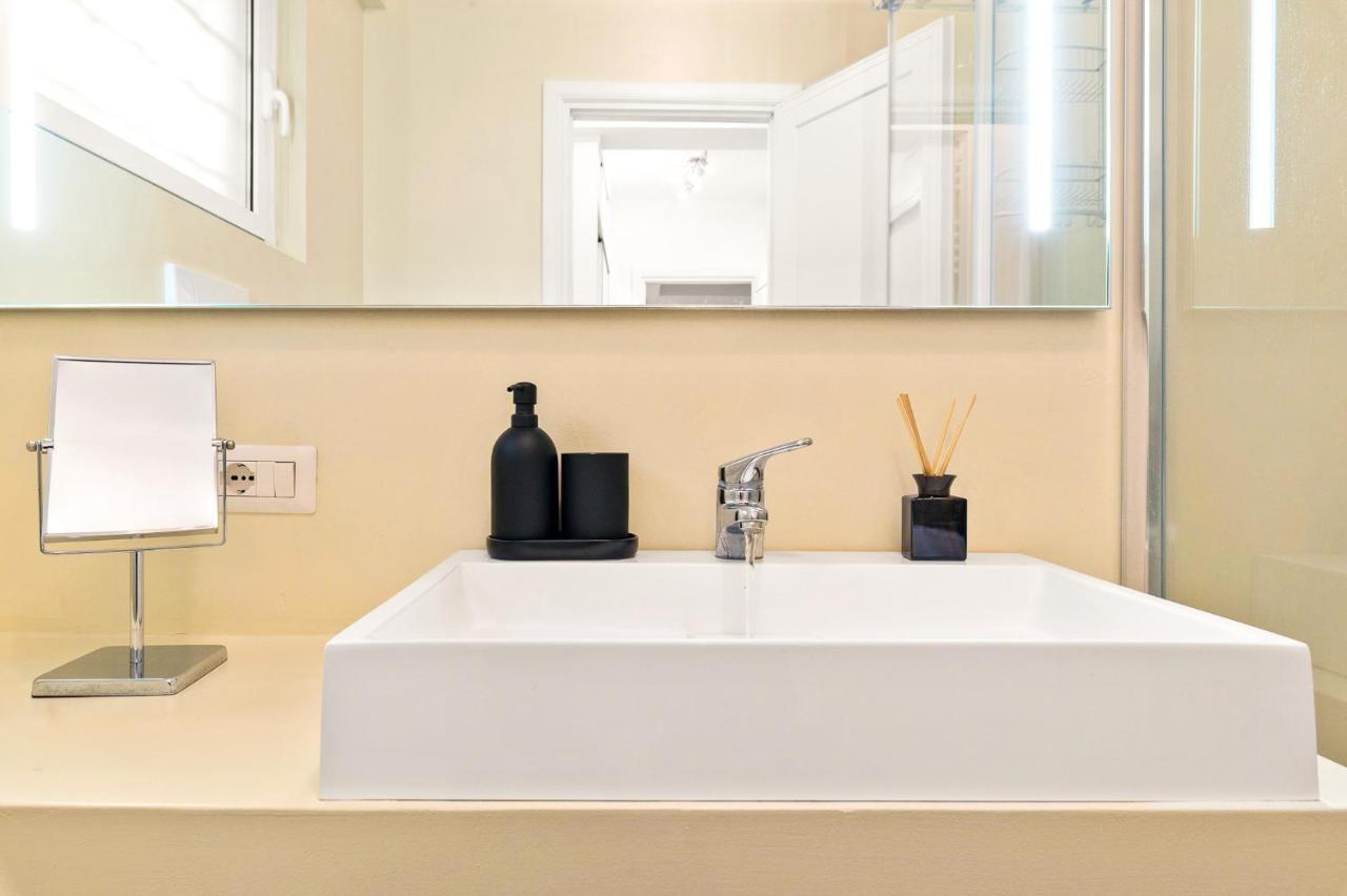 Peaceful Penthouse With Garage By Ndp Rent Apartamento Roma Exterior foto